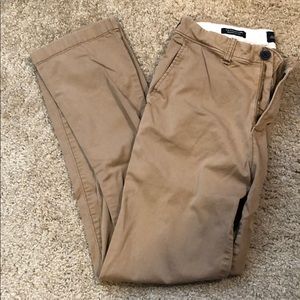 Hollister Slim Straight Khaki Chino
